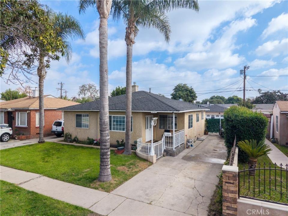 10428 Pace Avenue, Los Angeles, California 90002, Stati Uniti