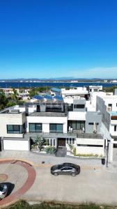 Caracol, Playas Brujas Beach and Recidences 3619-3621,, Mazatlán, Sinaloa 82112, Mexico