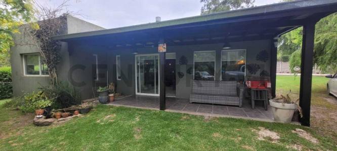 Carmen 350, General Pueyrredón, Buenos Aires (fuera De GBA) 7601, Argentine