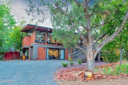 1960 Iris Lane, Sedona, Arizona 86336, USA