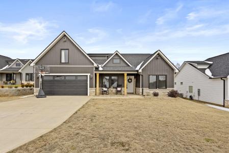 2010 Meadow Glen Court, Chesnee, Caroline Du Sud 29323, États-Unis