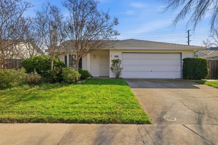 4824 Kingbird Way, Sacramento, California 95842, USA