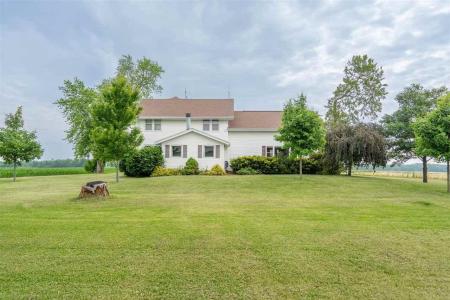 9996 W Ave, Columbusjunction, Iowa 52738-0000, USA