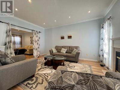 16 COTTONTAIL ROAD, Brampton (fletcher's Meadow), 온타리오주 L7A 3R3, 캐나다