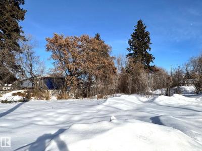 5011 52 STREET, Entwistle, Alberta T0E 0S0, Canada