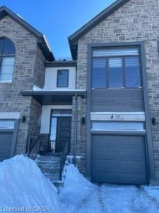 13 RIVERGREEN CRESCENT, Cambridge, 安大略省 N1S 0G1, 加拿大