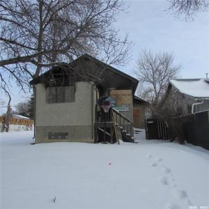 1051 WASCANA STREET, Regina, Saskatchewan S4T 4H8, Canada