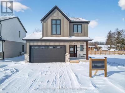 9 TWYNSTRA STREET, North Middlesex (ailsa Craig), Ontario N0M 1A0, Kanada