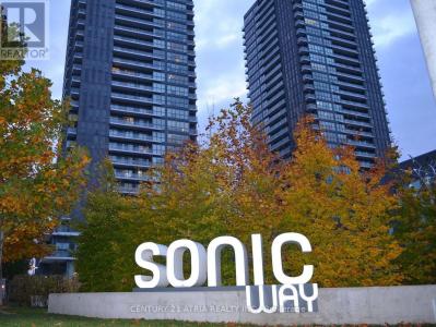 2 SONIC WAY, Toronto (flemingdon Park), Ontario M3C 0P2, Canada