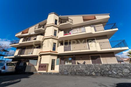 Via Turati, Belpasso, Sicilia 95032, Ý