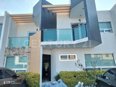 Cluastro San Francisco No. 18-25,, San Juan Del Río, Querétaro 76803, Mexico