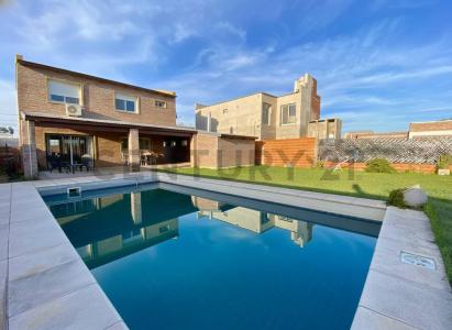 Garrone 1635, Funes, 샌타페이 2132, 아르헨티나