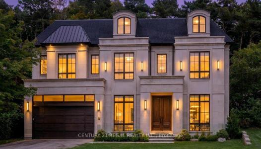 11 MONTRESSOR DRIVE, Toronto, 온타리오주 M2P 1Y9, 캐나다