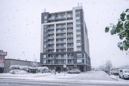 716 MAIN STREET E, Milton, Ontario L9T 9L9, Kanada