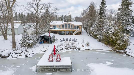 95 LAKESHORE ROAD E, Oro-Medonte-, Ontario L0L 2E0, Canada