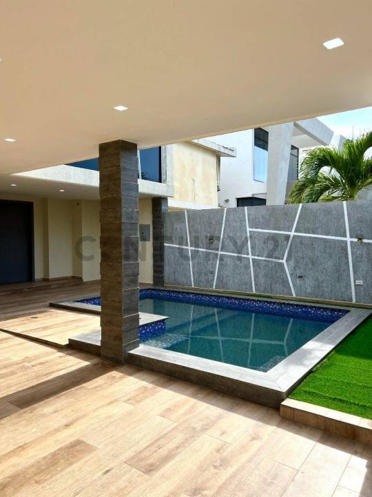 Av. Daniel Camejo Octavio Casa Bote A, Lechería, Anzoategui 6016, Venezuela