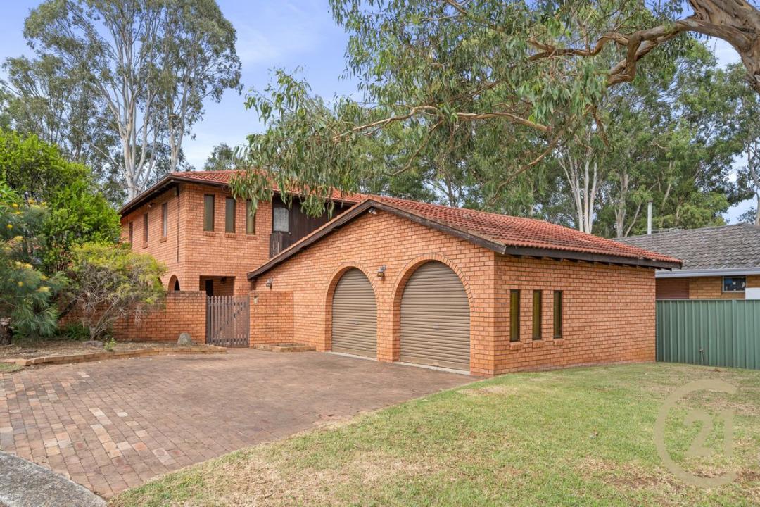 3 Jacqueline Place, Moorebank, NSW 2170, Australia