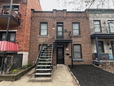 5470-5472  1re Avenue, Montréal (Rosemont/La Petite-Patrie), Quebec H1Y 3A4, Canadá