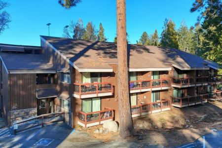 7540 Henness Circle B210, Yosemite West, California 95389, Stati Uniti