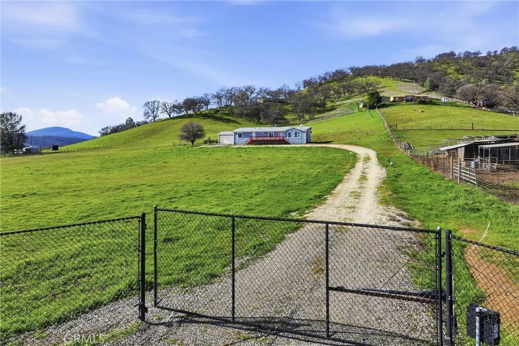 2805 Smith Lane, Clearlake, Californie 95422, États-Unis