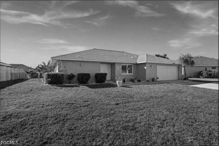 250 SW 37th Terrace, Cape Coral, Florida 33914, USA