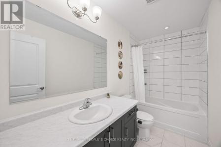 9 QUEENSBROOK CRESCENT, Cambridge, Ontario N1S 0E5, Canada