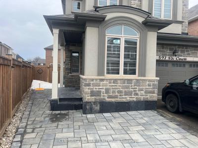 597 FIR COURT, Milton, Ontario L9E 1M5, Kanada