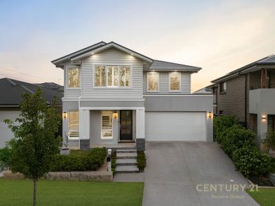 6 Meares Crescent, Catherine Field, NSW 2557, Australia