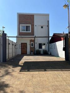 Chulupies casi Aztecas , Luque, Central 00001, Paraguai