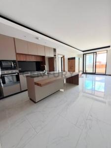 equipetrol entre 2do y 3er anillo condominio sky eclipse , Equipetrol, Santa Cruz 0000, Bolivia