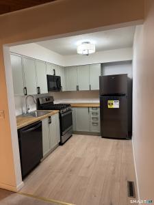 449 Thoreau Rd., Branford, Connecticut 06405, USA