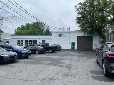 15739Y Rue de la Caserne, Montréal (L'Île-Bizard/Sainte-Geneviève), Quebec H9H 1G3, Canada