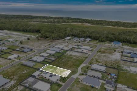 13 Oystercatcher Street, Woodgate, QLD 4660, Australia