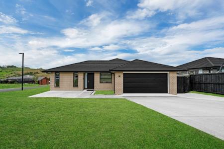 33 HARRY RICHARDS WAY, Pokeno, Waikato District 2402, New Zealand