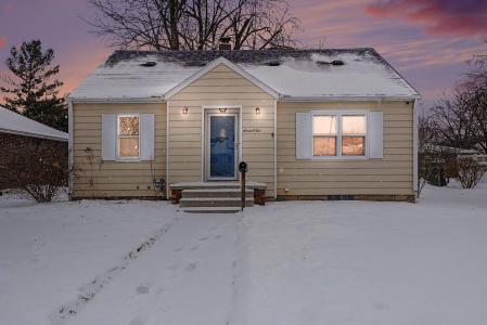 705 S Hampton, Bay City, Michigan 48708, USA