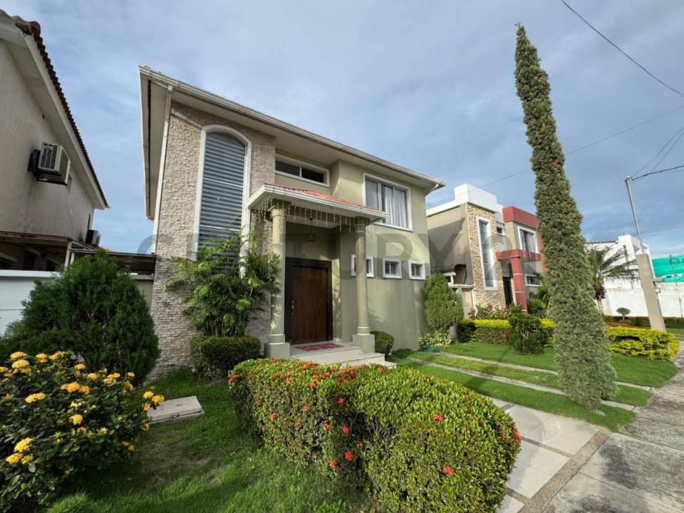 Urb. El Condado ., Daule, Guayas 00001, الإكوادور