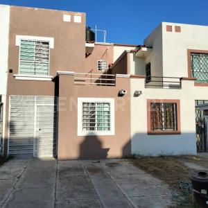 Fuente Ibiza 1123,, Tlaquepaque, Jalisco 45615, Mexique