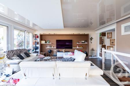 Laval, Pays de la Loire 53000, France