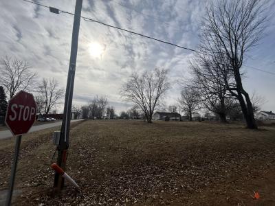 State Street, Lewis, Indiana 47858, USA