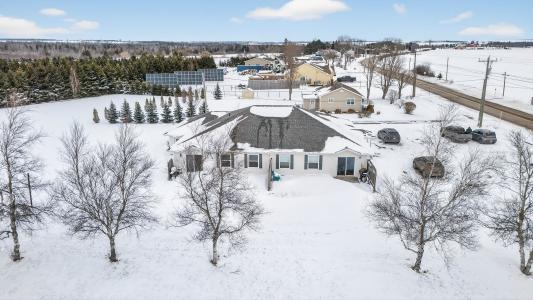 125 LADY SLIPPER DRIVE N, Miscouche, Isola Del Principe Edoardo C0B 1T0, Canada