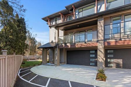 9603 BROADWAY STREET, Chilliwack, British Columbia V2P 5T7, Canada