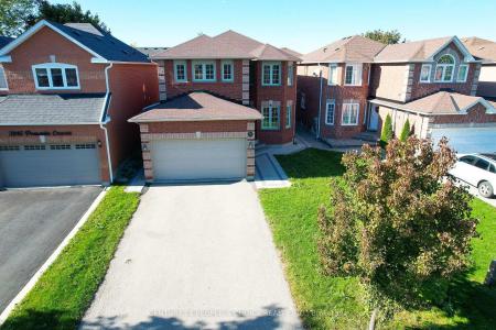 3841 PERIWINKLE CRESCENT, Mississauga, Ontario L5N 6W8, Canada