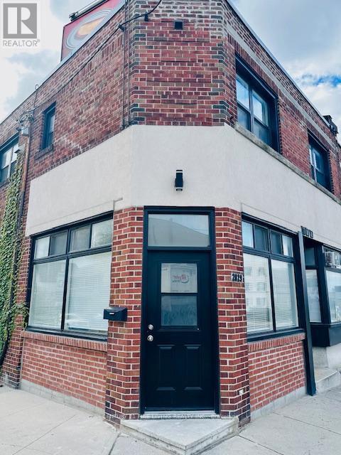 580 NAIRN AVENUE WEST, Toronto (caledonia-fairbank), Ontario M6E 2K4, Canada