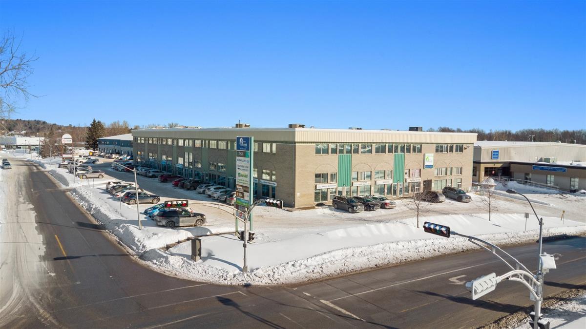 10 Rue Noël, Gatineau (Hull), ケベック J8Z 3G5, カナダ