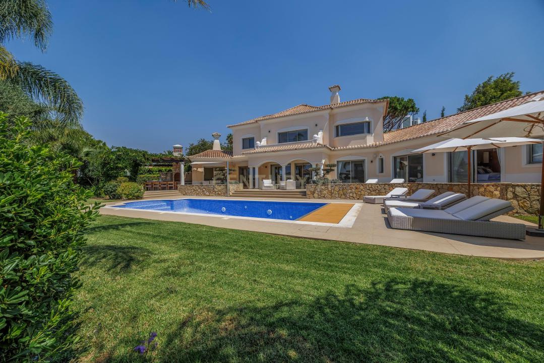 Loulé, Faro 8135-107, Portugal