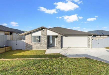 17 Gibboney Place, Pokeno, Waikato District 2472, New Zealand