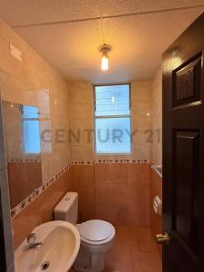 AVENIDA ITURRALDE Y SAN SALVADOR , ZONA MIRAFLORES  EDIF, AVENDAÑO 1308, La Paz, La Paz 1308, 玻利维亚