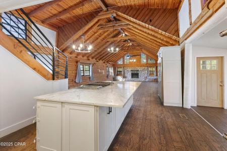 9027 Crook Hollow Road, Panama City, Florida 32404, USA