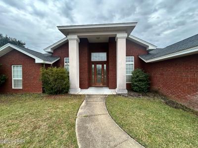 105 Lakeview Terrace, Lynn Haven, Florida 32444, USA