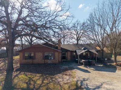 11939 Kristi Lane, Overbrook, Oklahoma 73453, USA